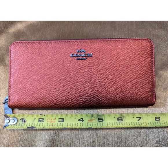 Coach Accordion Zip Wallet Metallic Red Crossgrain Leather Gunmetal Logo - Picture 2 of 9